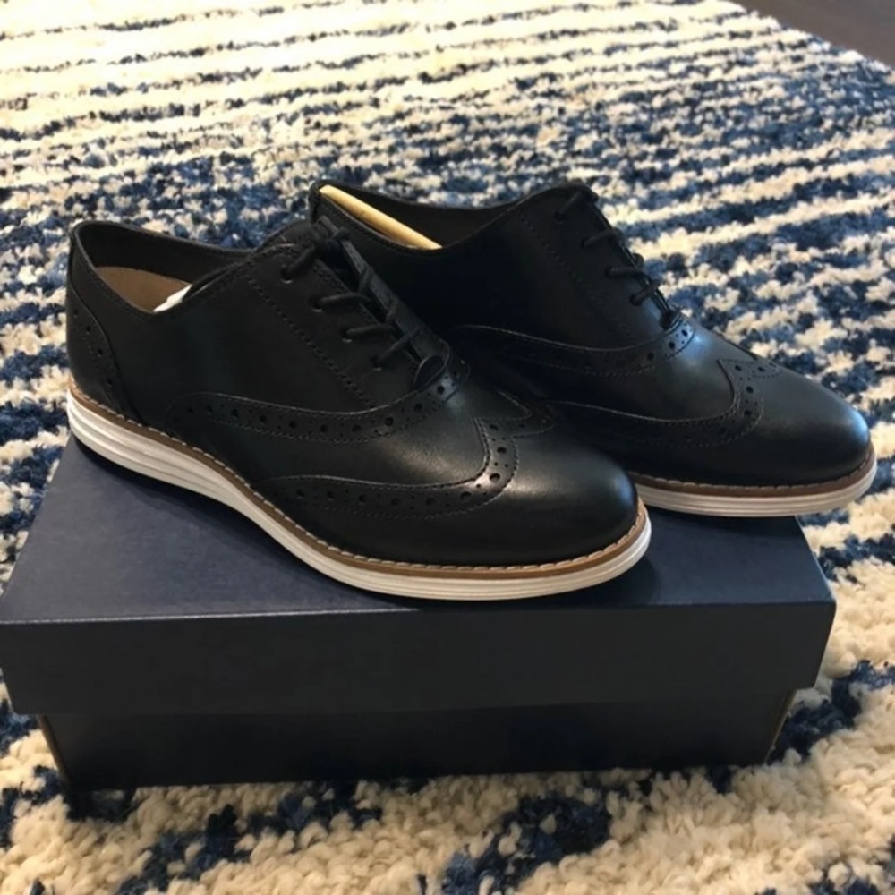 Women’s Cole Haan original grand wing II